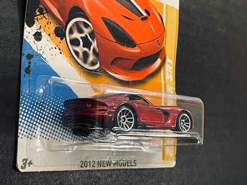 2012 Hot Wheels New Models 11/50 2013 SRT VIPER Red 11/247 J5 Spoke Wheel Mattel - Picture 4 of 9