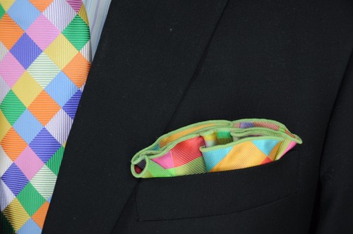 Lord R Colton Masterworks Pocket Round Manarola Sherbert Silk - $75 Retail New - Picture 2 of 2
