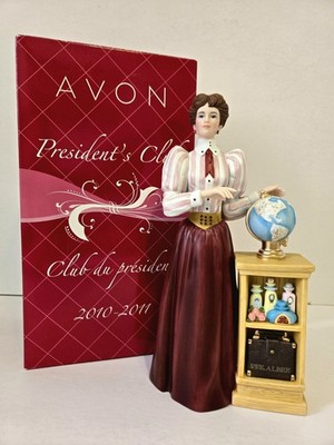 AVON Mrs Albee 2010-2011 Presidents Club  Award  10'' Figurine Like New With Box