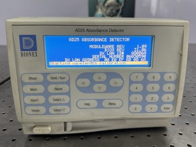 Dionex AD25 Absorbance Detector HPLC Module   Powers On, Pass Self-Test, As-Is