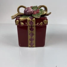 Fritz & Floyd Renaissance Christmas Gift Box Sugar Plums Holly Leaves Bows 4400