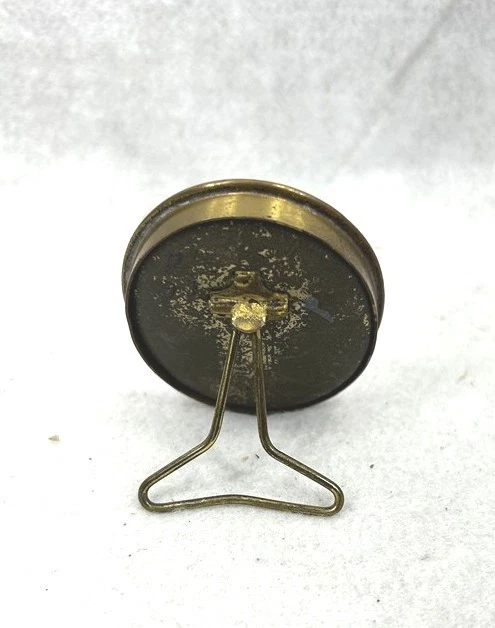 古董相框立式画架椭圆形 2.5 x 2 黄铜金属维多利亚时代 19 世纪 90 年代  — 第 4/4 张图片