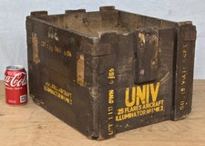 Vintage UNIV 25 Flares Aircraft Illuminator No1 Mk3 Wooden Box Crate Ammo Case 2