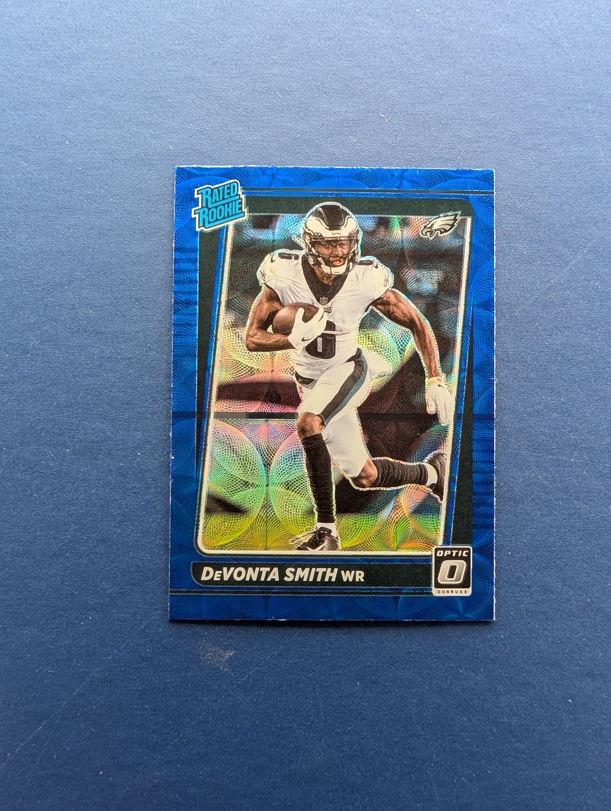 2021 Panini Donruss Optic - Devonta Smith (RC) #205 Blue Scope Prizm - NM+ 