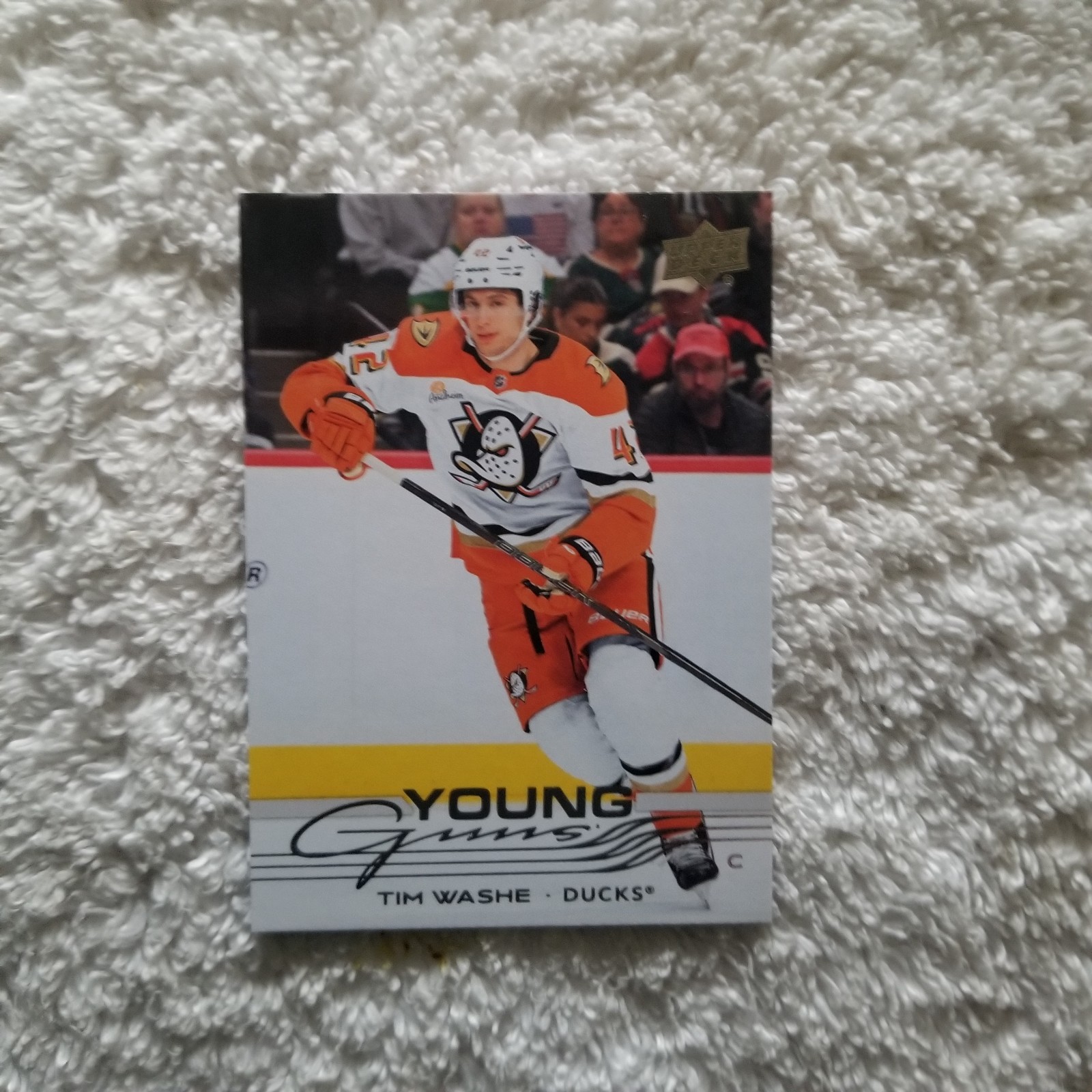 2025-26 Upper Deck Series 1 - Young Guns Tim Washe #206 (RC)