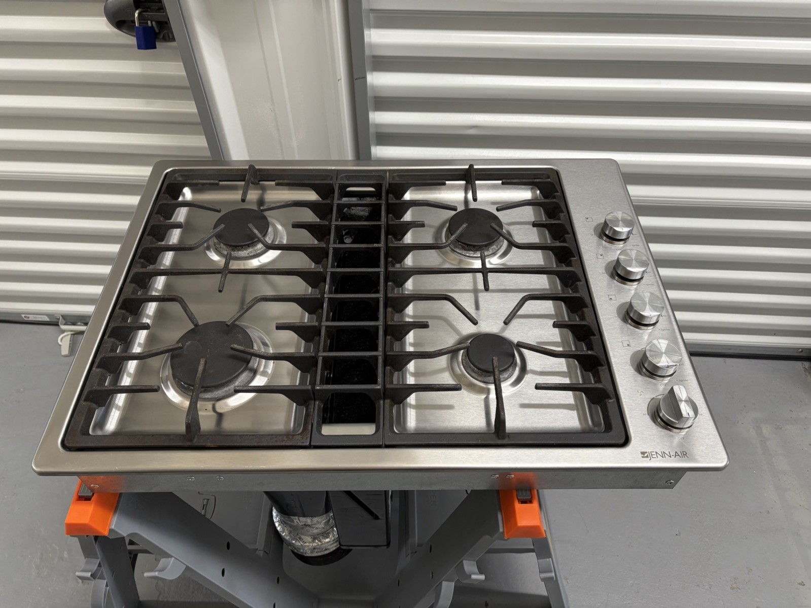 Jenn-Air 4-Burner 30” Downdraft Natural Gas Cooktop JGD3430BS00 Stainless Steel