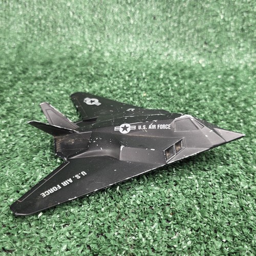 ERTL Die Cast US Air Force F-117 Night Hawk Jet Aircraft - Picture 4 of 8