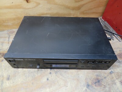 Tascam CD-160mk2 Professional CD Player - CD-160MKII POWERED ON AS