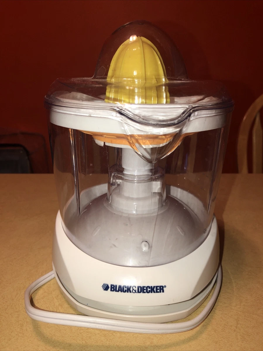 BLACK + DECKER CJ625 Citrus Juicer 