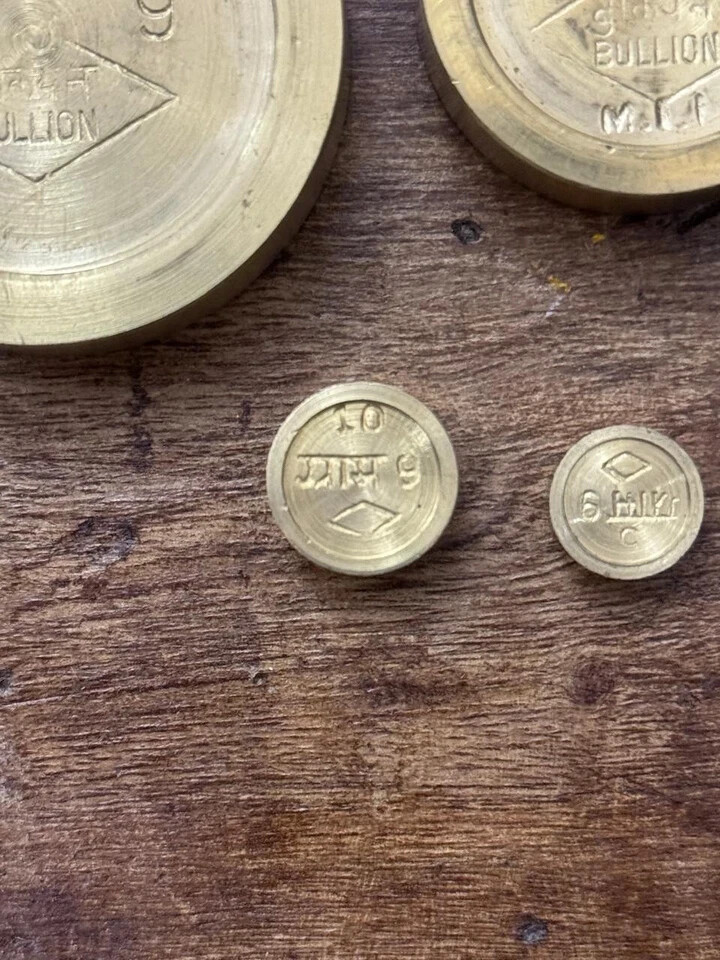 Lotto Di 8 Ottone Rotondo Dorato Che Misurano Pesi Originale Sottile Qualità - Foto 10