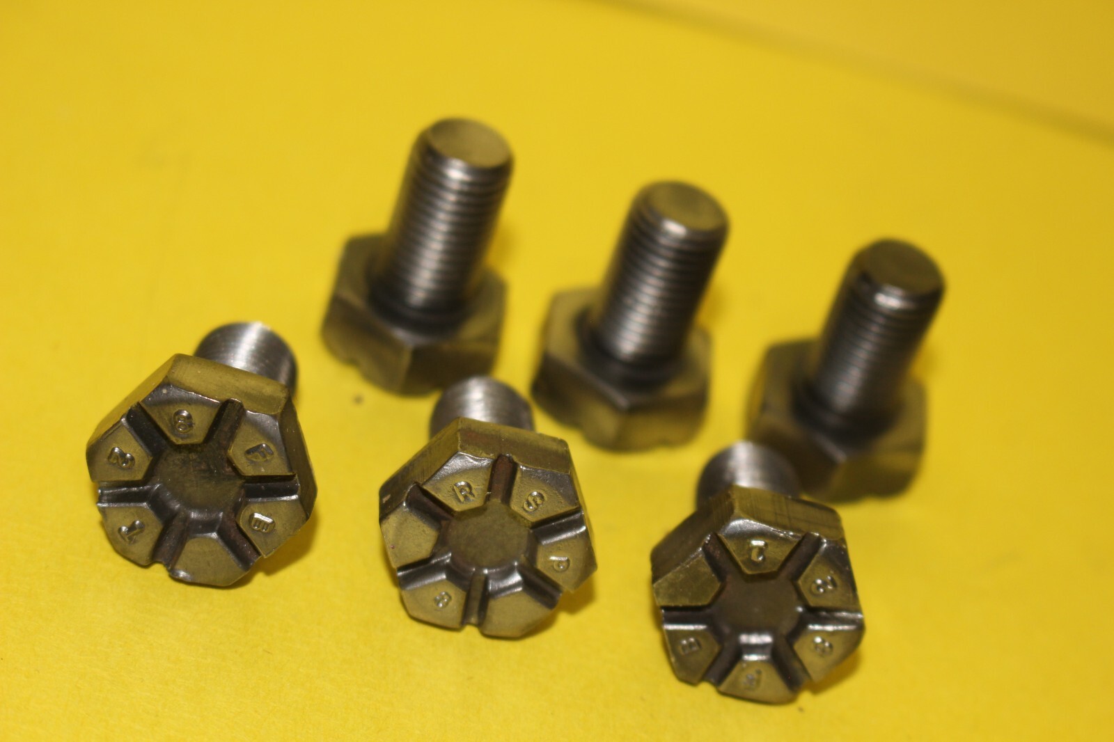 Ford Automatic Transmission 289 302 351W Flywheel Bolt Mustang Shelby GT350 SAAC