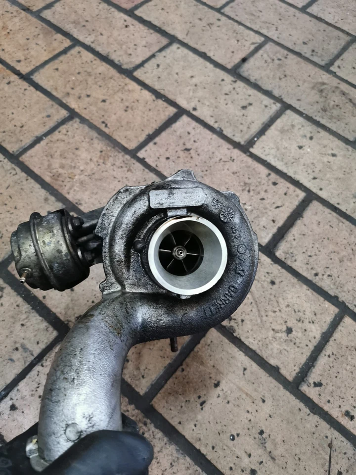 Original Renault Espace IV Laguna II 2.2 dCi Turbolader Turbo 8200447624 GT1852V - Bild 3 von 4