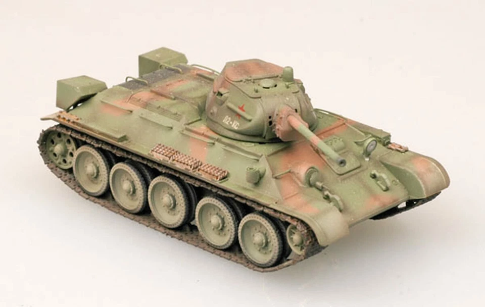 Easy Model 1/72 T-34/76 Model 1942 South Russia Tank Plastic Model #36266 - Image 4 of 4