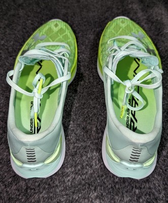 Under Armour Flow Velociti Elite Green Running Shoes 3026801  display picture 1