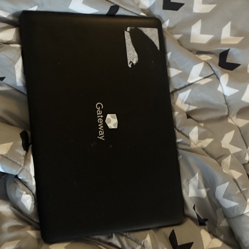 Gateway GWTN141-5BK 14" Windows 10 Intel Celeron 4GB 64GB eMMC Black