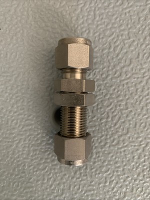 Swagelok Stainless Steel Bulkhead Union Fitting, 3/8'' OD Tube, SS-600-61