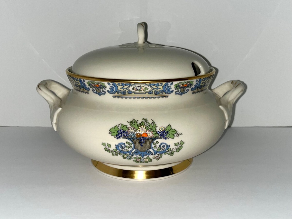 Lenox AUTUMN Large Soup Tureen With Lid Made in U.S.A. Retired and