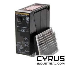 Omron E3JM-R4M4-G Photoelectric Sensor, AC/DC Power-free type, Retro-reflective 