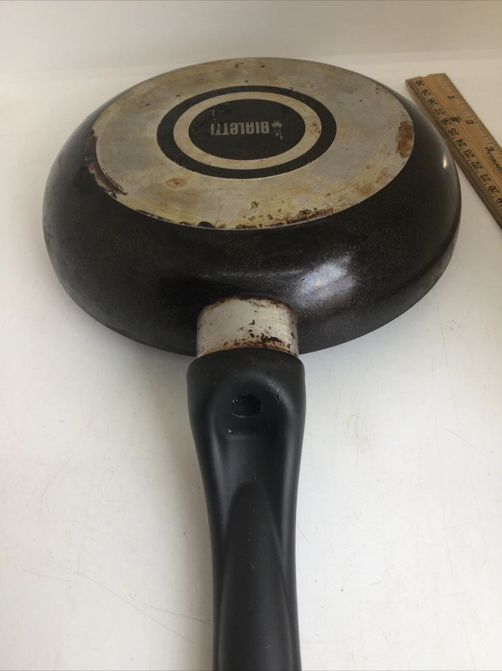 BIALETTI Gris Oscuro 8 pulgadas o 20 cm - Sartén Antiadherente Foto 4 de 4