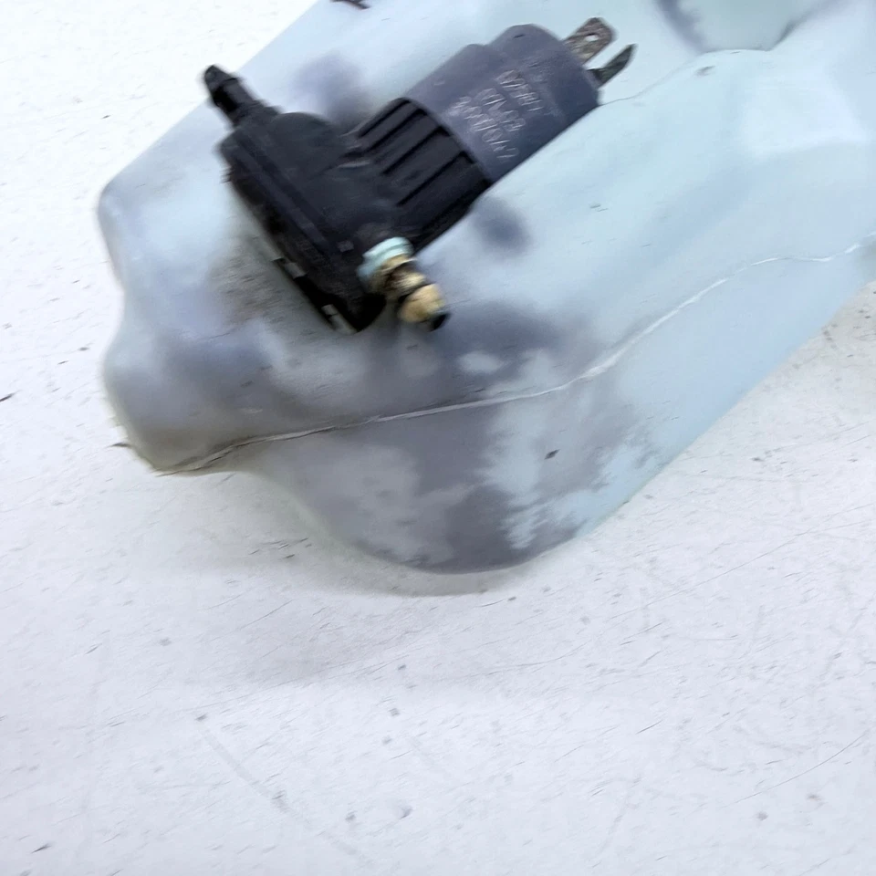 FIAT PANDA MK2 WASHER BOTTLE RESERVOIR WINDOW WASH PUMP 03-11 - Image 2 of 4