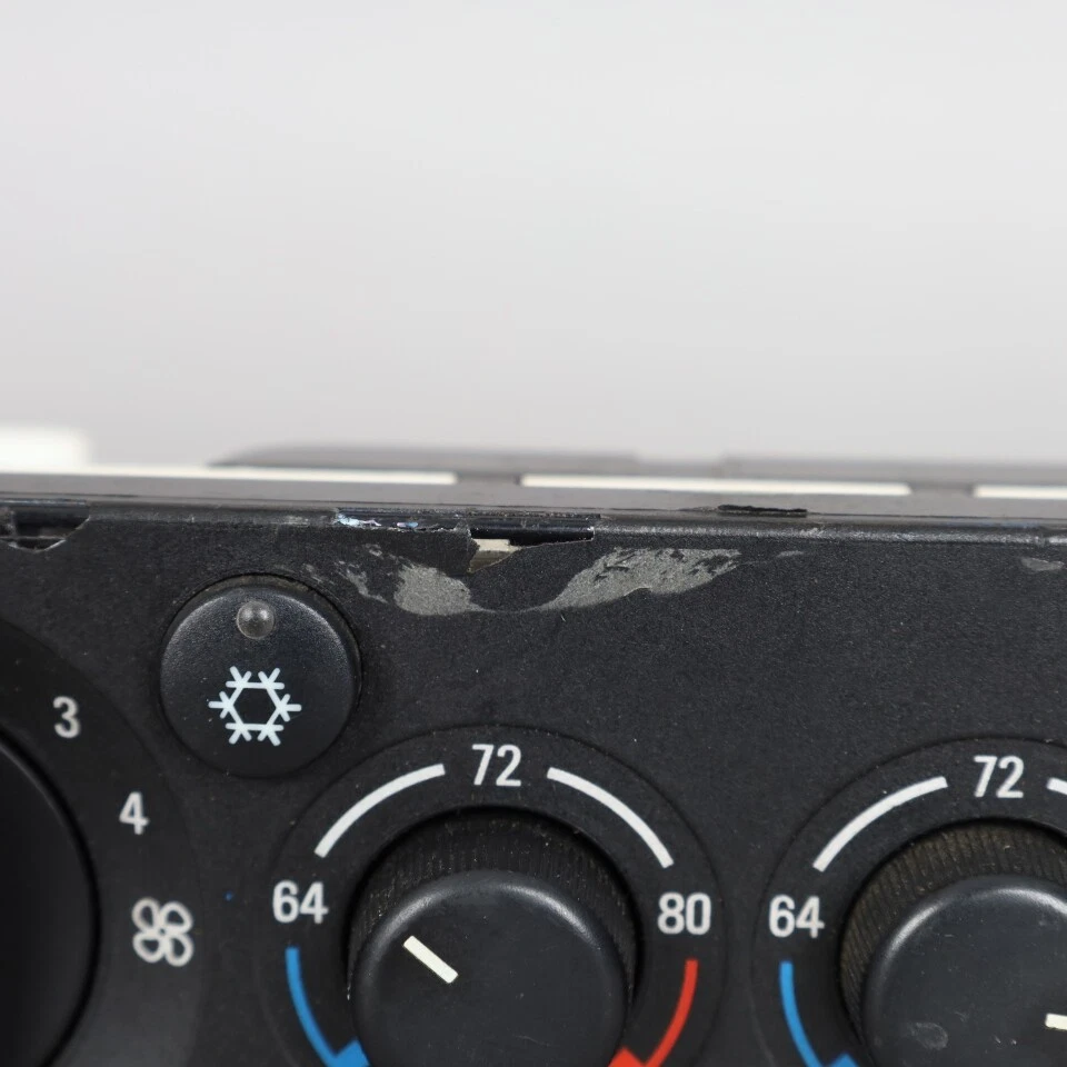 Оригинальная б/у панель управления климатом температурой BMW 318i 320i 325i M3 64111387354 - Изображение 4 из 4