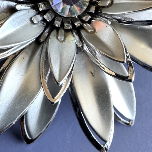 Vintage Silver Tone Layered Flower Brooch Pin Aurora Borealis Rhinestone 2-7/8” - Picture 6 of 8