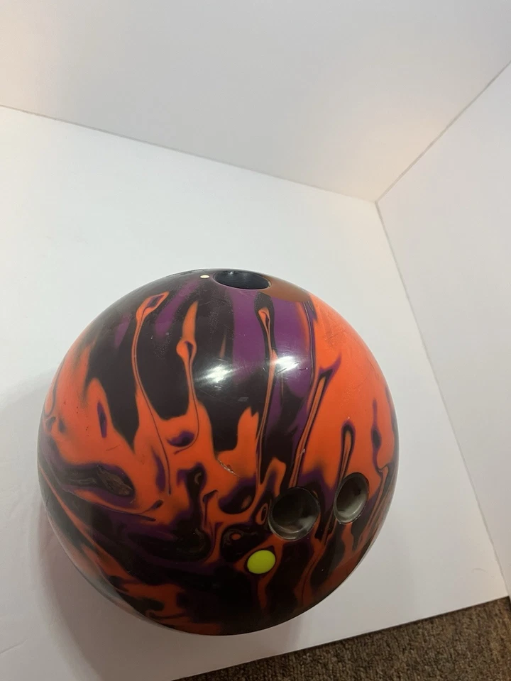 Bola de boliche DV8 Pitbull Growl | 15 libras | Pin de 3" | Falta la caja original Foto 4 de 4