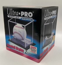 Baseball / Puck Display Ultra Pro Z-Design