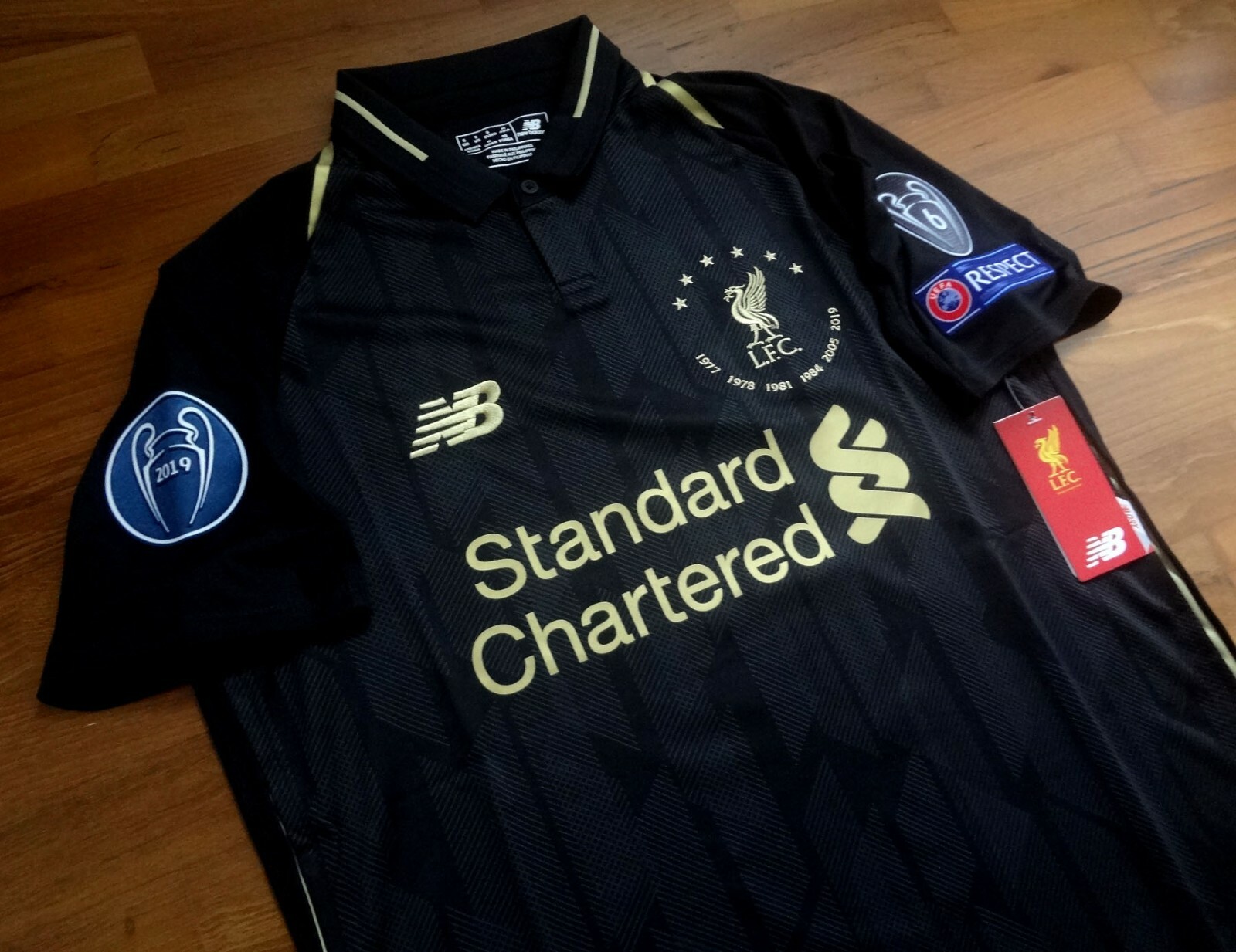 18/19 Authentic MT930503 Liverpool Champs Of Europe Black 6X  