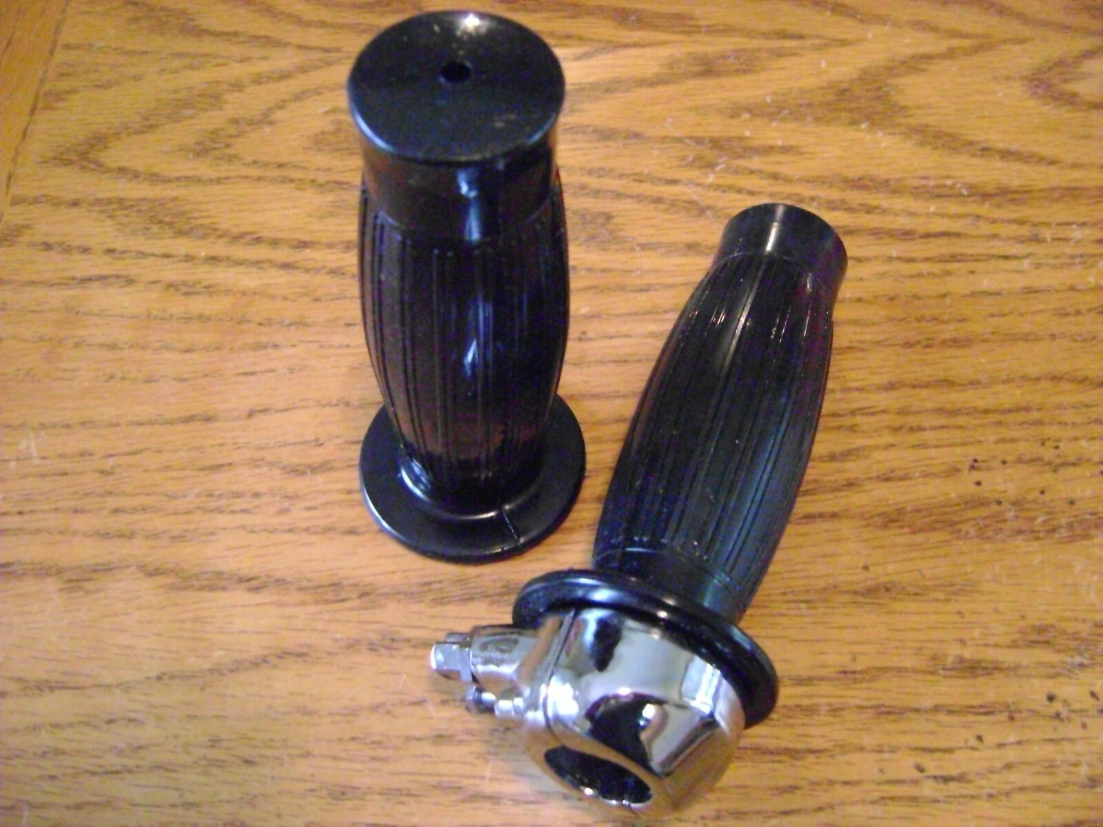 NOS 1970,s  CHROME UNIVERSAL 1" THROTTLE HARLEY BOBBER