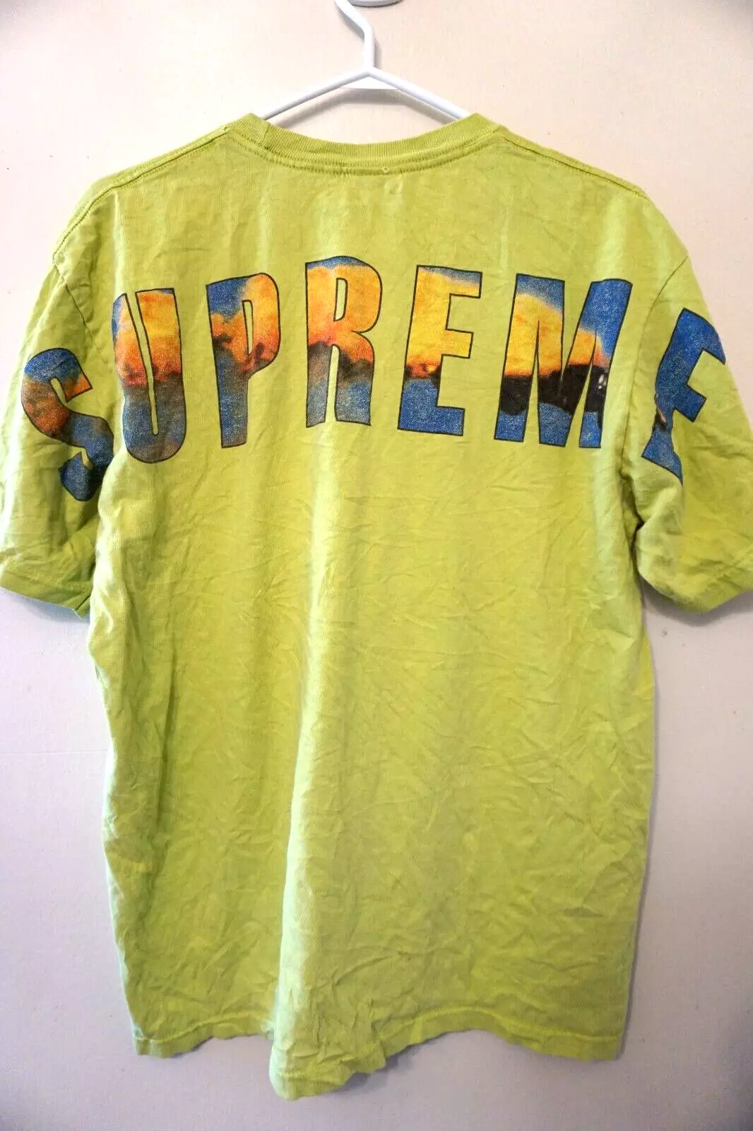 T shirt homme Supreme Crash T shirt Spell Out néon moyen fabriqué aux États Unis
