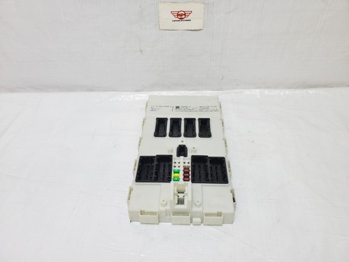 13 2013 BMW 335i xDrive Cabin Relay Control Module Fuse Box OEM 9292946 01 - Picture 5 of 8