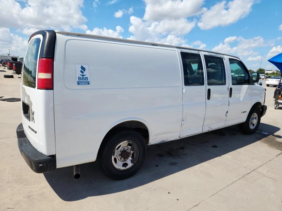 (LOCAL PICKUP ONLY) Grille Sealed Beam Headlamps Fits 03-17 EXPRESS 2500 VAN 616 - Image 3 of 4