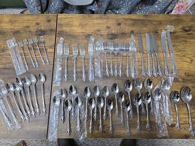 Lot of 55 Oneida Distinction Deluxe Raphael Stainless HH Flatware