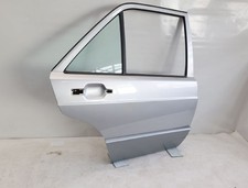 Porte arrière et accessoires Mercedes 190