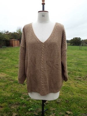 TJC weicher Oversize-Pullover Zopfmuster V-Ausschnitt Emma L/XL Brustumfang 55 Zoll neu mit Etikett UVP 29,99 £