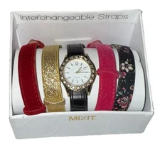 Women’s Fashion Watch with 5 Interchangeable Watch Bands 