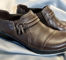 Worn Once Comfy Clarks Cheyn Madi Brown Leather Loafers Slip-Ons Size 6.5