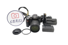 Nikon D90 DSLR Camera 12.3MP with Nikon 18-135mm All-Around Lens 1 Year Warranty