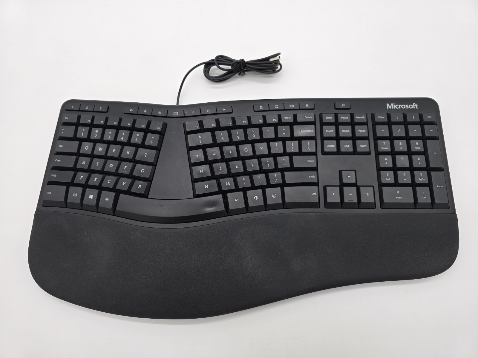 Microsoft Keyboard Model 1878 – Refurbished Very Good – USB Wired – Tested