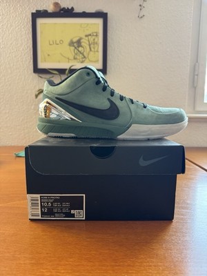 Nike Kobe 4 Girl Dad Gr 44,5 10,5 Schuh Sneaker FQ3545-300 NEU
