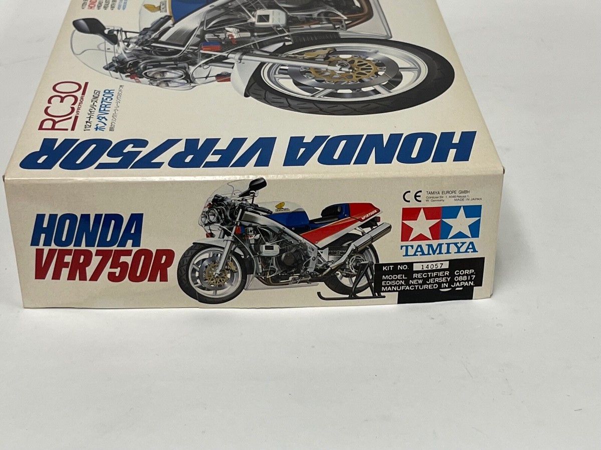 1/12 Tamiya Honda VFR 750 R RC30 MG1003 | eBay