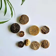 Antler buttons I Handmade antler buttons I Sewing, Crafts, Horn buttons, Buttons