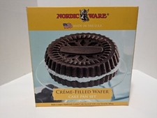 Nordic Ware Creme-Filled Wafer Pan Set Sandwich Cookie Cake Made In USA W/Box