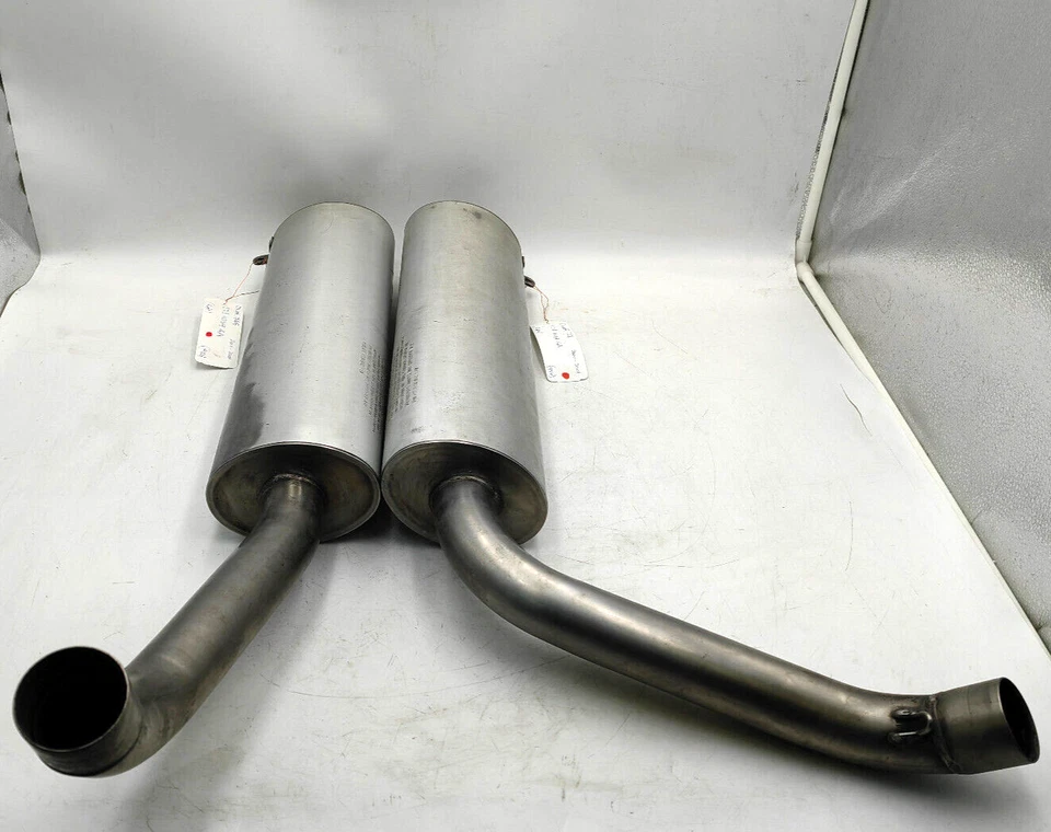 Silenciador de escape Ducati 748 916 57410394A 57310394A Foto 4 de 4