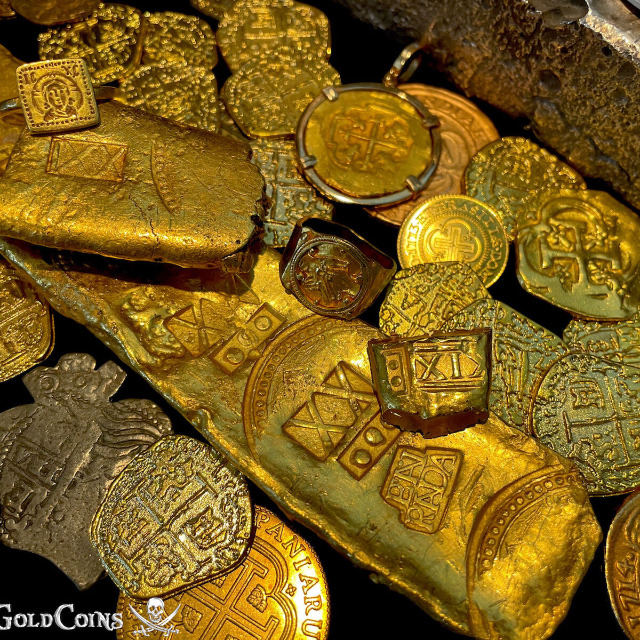 TREASURE CHEST REAL 1600-1700's CARRIED GOLD COB DOUBLOONS ESCUDOS in  GALLEON