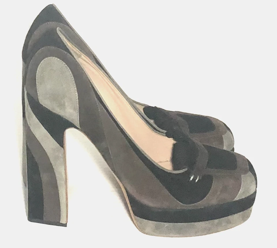 ROCHAS Black and Multi-color Pattern Square-toe Suede Platform Pumps Size 10 - Image 3 of 4