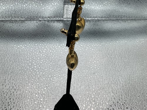 VTG GOLD TONE PUFFY HEART & BOW DROP DANGLE PIERCED EARRINGS - Picture 2 of 5