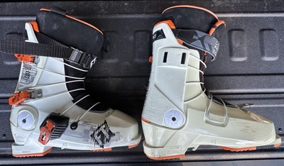 Full Tilt Boots First Chair 10 Size 12.5 Ski Boots