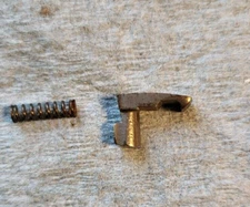 Winchester Model 12 Right Hand Extractor  w/Spring 12 / 16 Gauge